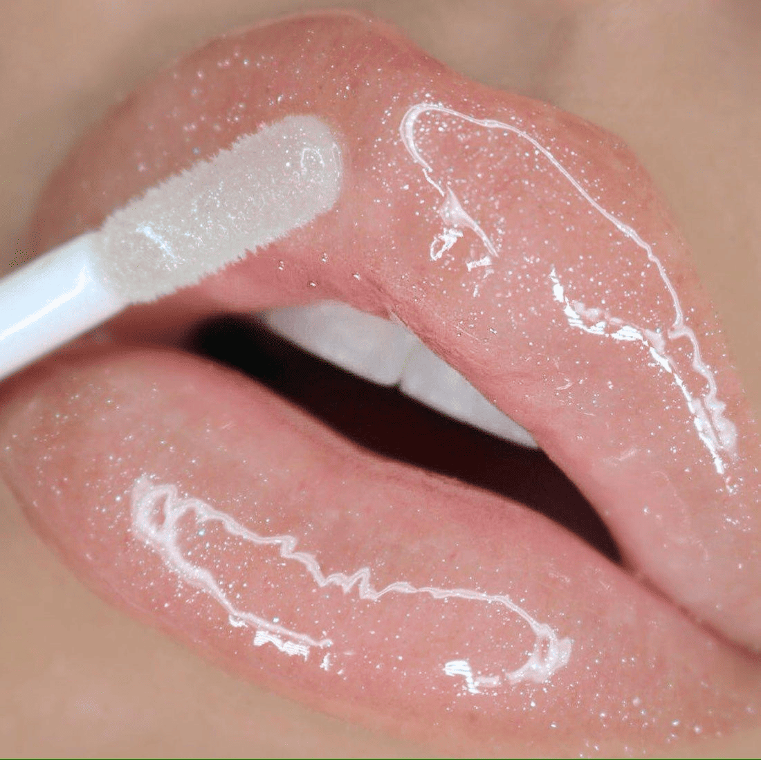 Goal digger 1 Ultra Dazzle Lipgloss "Goal Digger" - Beauty Creations - Imagen 1